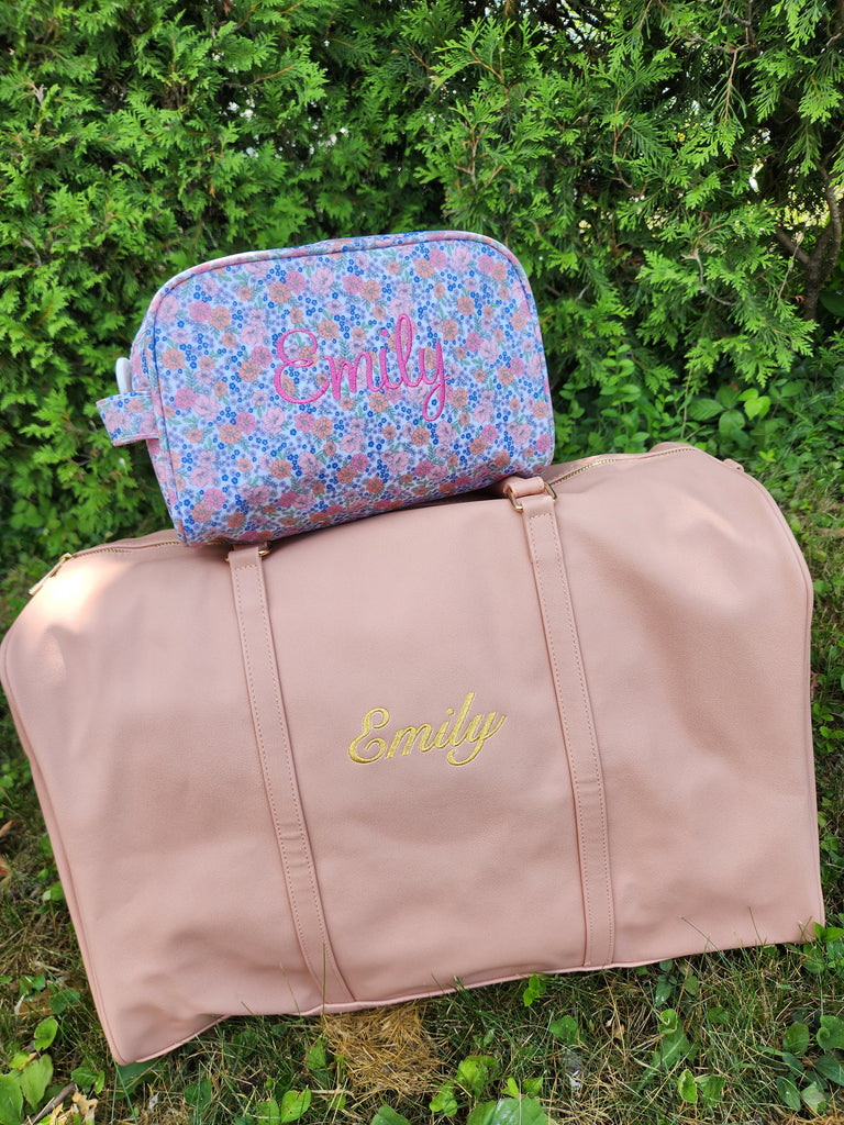 Light Pink Faux Leather Weekender Travel Bag – pompomz